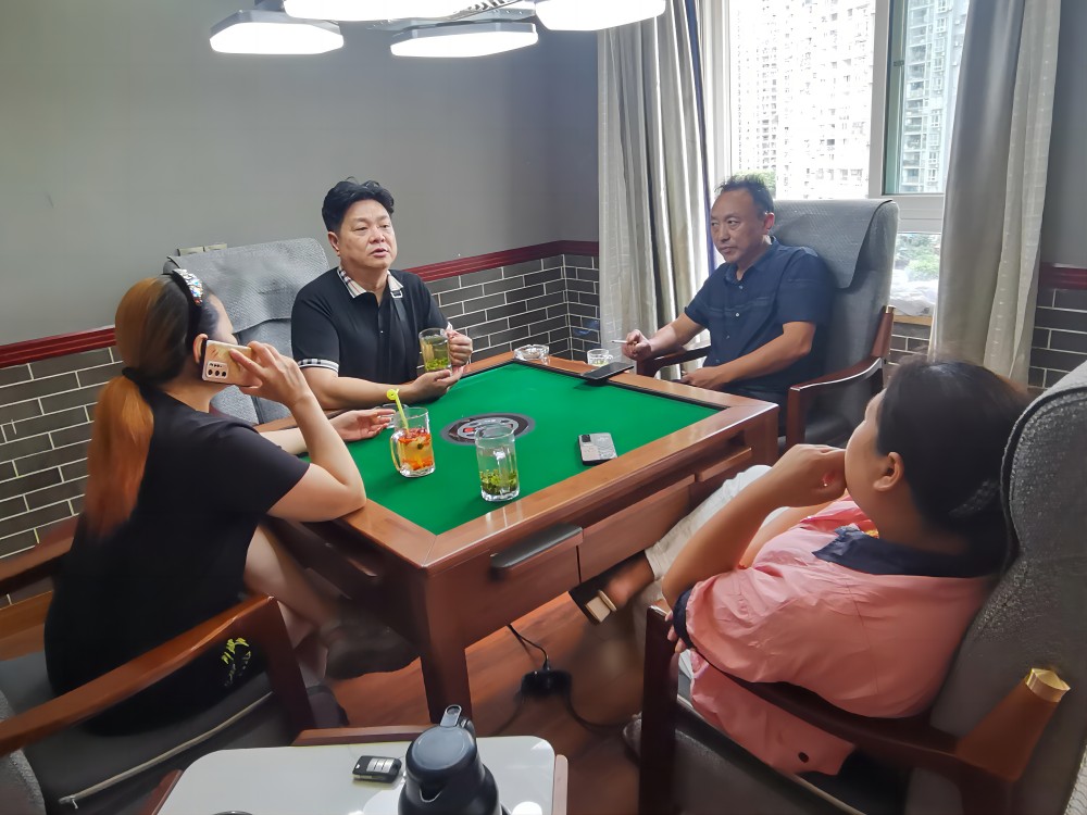 会长在南川区考察调研同业经营者的情况